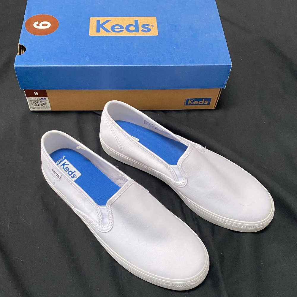 Keds Slip on Shoes Size 9 New in Box